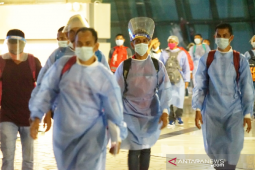 Masa karantina dari luar negeri hanya tiga hari bagi warga divaksin lengkap