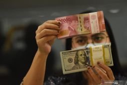 Rupiah Selasa menguat 10 poin, IHSG dibuka menguat 17,62 poin