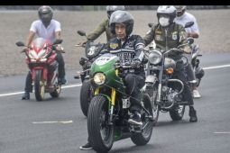 Presiden Jokowi :  Tikungan Sirkuit Mandalika tajam dan sulit