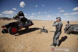 Hujan lebat, Reli Dakar 2022 batalkan maraton untuk etape 2 dan 3