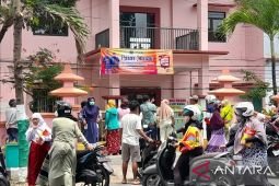 Pemkab Pamekasan gelar pasar murah minyak goreng