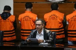 KPK amankan sejumlah uang dalam OTT di  Pengadilan Negeri Surabaya