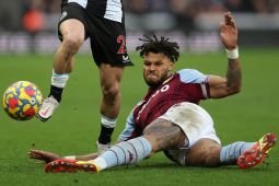 Liga Inggris: Liverpool pangkas jarak dengan City, Newcastle tekuk Aston Villa