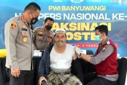 Hari Pers Nasional, PWI Banyuwangi gelar vaksinasi booster