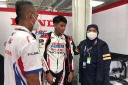 Khofifah: Mario Aji harus tetap semangat hadapi seri berikutnya