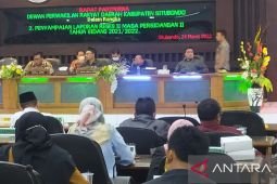 Ketua DPRD Situbondo minta pimpinan komisi baru bekerja sesuai tupoksi