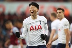 Liga Inggris: Hattrick Son Heung-min bawa Spurs luluh lantakkan Villa 4-0