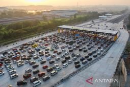 Satgas COVID-19 keluarkan SE 16/2022  atur perjalanan dalam negeri