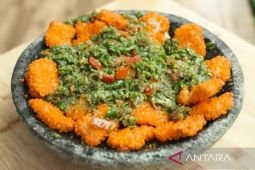 Menu Ramadhan: Resep berbuka dengan nugget geprek sambal pecak