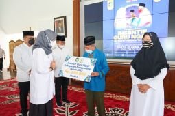 Pemkab Banyuwangi mulai salurkan insentif guru ngaji