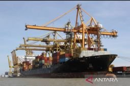 Layanan terminal peti kemas tetap jalan selama libur Lebaran