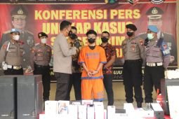 Polresta Sidoarjo sita 404 unit ponsel rekondisi dari pria asal Batam
