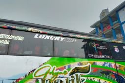 Sebanyak 14 keluarga pengungsi Sampang dipulangkan dari Sidoarjo