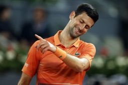 Madrid Open: Djokovic lewati Monfils untuk bertemu Murray