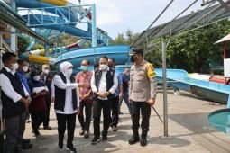 Khofifah: Prioritaskan penanganan medis korban seluncuran Kenpark Surabaya