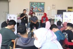 Pemkab Sidoarjo gandeng pegiat medsos sosialisasikan DBHCHT