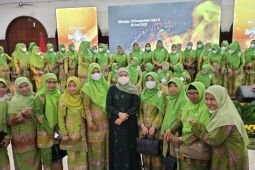 Khofifah ajak Muslimat NU Sidoarjo lakukan transformasi digital UMKM