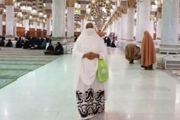 Khofifah bersama putrinya tiba di Tanah Air usai tunaikan ibadah haji