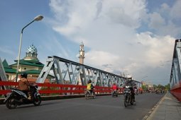 Pemkot Kediri koordinasi pengalihan arus saat pelebaran Jembatan Bandar Ngalim