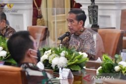 Presiden Jokowi bahas varian baru COVID-19 BA.2.75 yang sudah masuk Indonesia