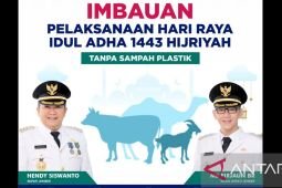 Bupati Jember imbau distribusi hewan kurban tidak gunakan kantong plastik