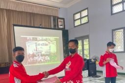Sebanyak 48 Andikpas se-Jatim terima remisi Hari Anak Nasional 2022