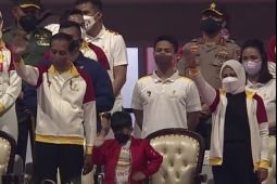 Jokowi hadiri penutupan ASEAN Para Games 2022 di Stadion Manahan