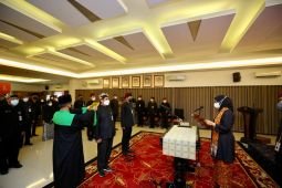 Sebanyak 24 pejabat Pemkab Banyuwangi dimutasi