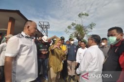 Mensos Risma kunjungi korban terdampak banjir di Sigi Sulteng