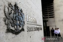Saham-saham Inggris berakhir di wilayah negatif