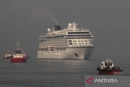 Kapal pesiar perdana berlabuh di Tanjung Perak di masa pandemi COVID-19
