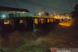 Bendung Katulampa siaga 3  banjir Jakarta