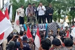 Sarbumusi Jember demo tolak upah pekerja di bawah UMK