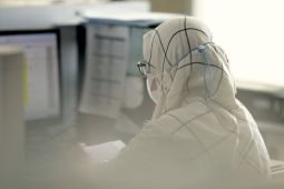 Pemakaian masker berguna untuk cegah penularan penyakit pernapasan