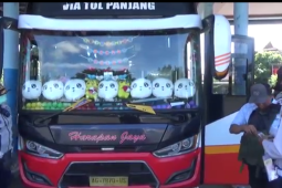 Petugas temukan sejumlah kendaraan umum tak layak jalan