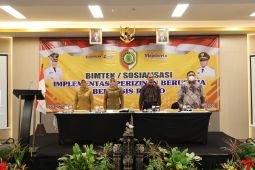 Pemkab Mojokerto berikan bimtek implementasi perizinan usaha
