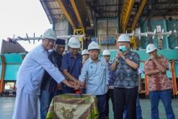 Pabrik gula SGN di Jawa Timur siap giling tebu petani