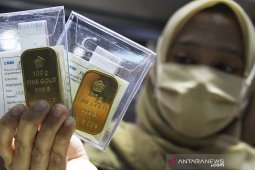 Nilai emas Antam Kamis ini stagnan di posisi Rp1,072 juta per gram
