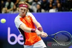Halle Open: Tsitsipas tersingkir, Medvedev menuju perempat final