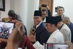 Pimpinan Al-Zaytun Panji Gumilang hadir ke Gedung Sate temui tim investigasi