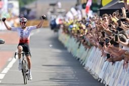 Tour de France: Izagirre rebut , Vingegaard jaga kaus kuning