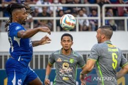 Liga 1: Dua gol Fortes antarkan Persebaya pulang tangan hampa