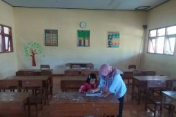 Dua SDN di Ponorogo, satu hanya seorang siswa, satunya tanpa murid baru