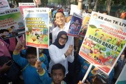 Cak Eri ajak anak-anak Surabaya berani suarakan pendapat