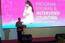 Hasto Wardoyo: BKKBN libatkan bidan  tekan stunting
