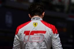 Formula 1: Pebalap Leclerc bertahan bersama tim Ferrari