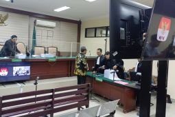 Kasus dana hibah, Sahat dituntut 12 tahun penjara