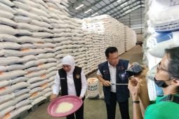 Khofifah luncurkan penyaluran bantuan pangan tahap kedua