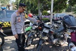 Polres Situbondo cek kesiapan kendaraan operasional pengamanan pemilu