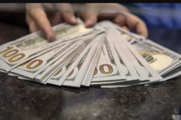 Nilai Dolar hari ini menguat didorong kenaikan imbal hasil obligasi AS